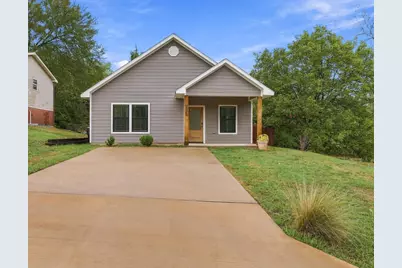 225 E Washington Street, Denison, TX 75021 - Photo 3