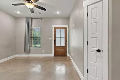 225 E Washington Street, Denison, TX 75021 - Photo 7