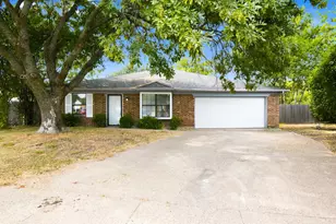 6400 Twin Spruce Ct, Arlington, TX 76018 - Photo 1