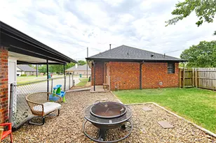 1102 14th St, Honey Grove, TX 75446 - Photo 25