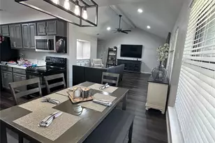 17623 Medina Dr, Dallas, TX 75287 - Photo 9