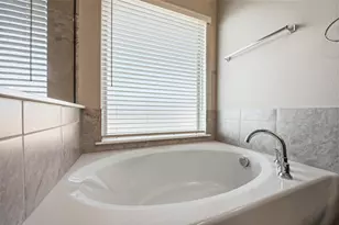4425 Ridgehurst Ln, Fort Worth, TX 76036 - Photo 27