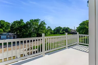1641 E Tucker Street, Fort Worth, TX 76104 - Photo 23