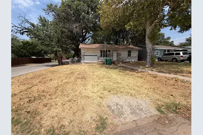 327 W Hester Street, Sherman, TX 75090 - Photo 27
