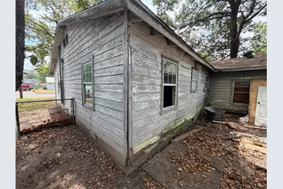327 W Hester Street, Sherman, TX 75090 - Photo 27