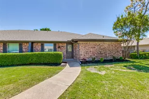 2822 Clear Springs Dr, Plano, TX 75075 - Photo 3