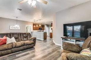 2017 Childress Dr, Forney, TX 75126 - Photo 9