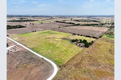 272 Hcr-3106, Abbott, TX 76621 - Photo 3
