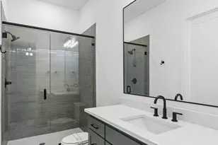 1770 Coopers Hawk Dr, Arlington, TX 76005 - Photo 29