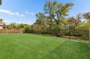 1770 Coopers Hawk Dr, Arlington, TX 76005 - Photo 37