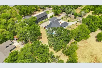 211 Shahan Drive, Shady Shores, TX 76208 - Photo 37