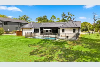 211 Shahan Drive, Shady Shores, TX 76208 - Photo 35