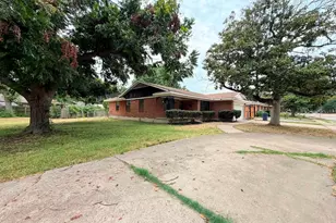 1314 Charleston Dr, Garland, TX 75041 - Photo 7