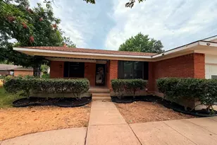 1314 Charleston Dr, Garland, TX 75041 - Photo 3