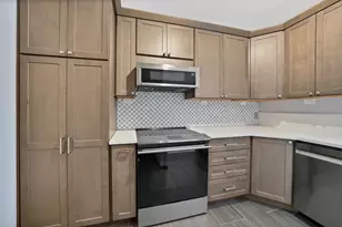 330 Las Colinas Blvd E, Irving, TX 75039 - Photo 9