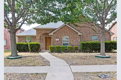 13751 Lincolnshire Lane, Frisco, TX 75035 - Photo 1