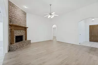 13751 Lincolnshire Lane, Frisco, TX 75035 - Photo 7