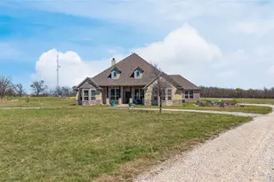 5750 High Mesa Dr, Justin, TX 76247 - Photo 35