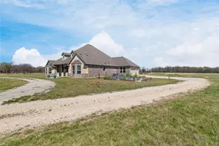 5750 High Mesa Dr, Justin, TX 76247 - Photo 23