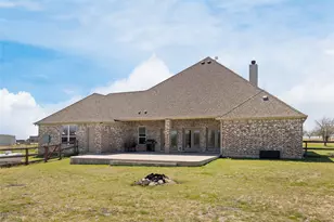 5750 High Mesa Dr, Justin, TX 76247 - Photo 9