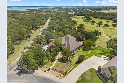 615 Runaway Bay Drive, Runaway Bay, TX 76426 - Photo 3