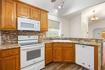1202 Henard Lane, Granbury, TX 76048 - Photo 13