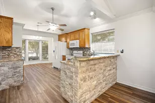 1202 Henard Ln, Granbury, TX 76048 - Photo 9