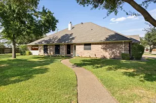 1202 Henard Ln, Granbury, TX 76048 - Photo 3