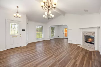 1202 Henard Lane, Granbury, TX 76048 - Photo 7