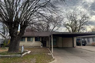 817 W Barron Ave, Everman, TX 76140 - Photo 7