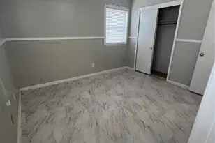 817 W Barron Ave, Everman, TX 76140 - Photo 9