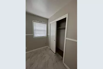 817 W Barron Avenue, Everman, TX 76140 - Photo 11