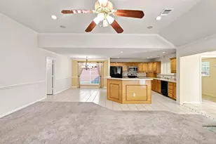 510 Hanover Dr, Waxahachie, TX 75165 - Photo 7