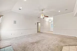 510 Hanover Dr, Waxahachie, TX 75165 - Photo 5