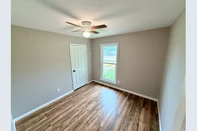 7102 Lyons Road, Garland, TX 75043 - Photo 19