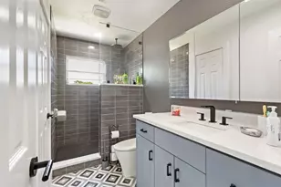 2304 Spanish Trail, Irving, TX 75060 - Photo 11