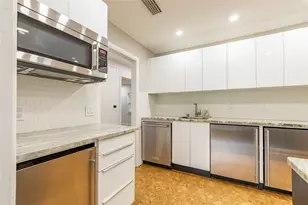 2732 Mateur St, Dallas, TX 75211 - Photo 1
