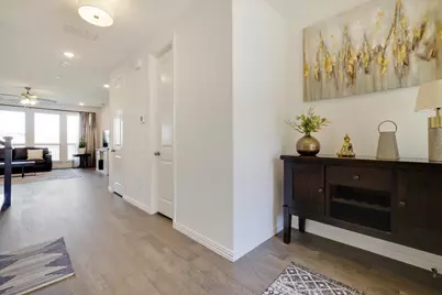 205 Somerset Drive, Lewisville, TX 75056 - Photo 5