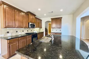 4953 Grinstein Dr, Fort Worth, TX 76244 - Photo 5