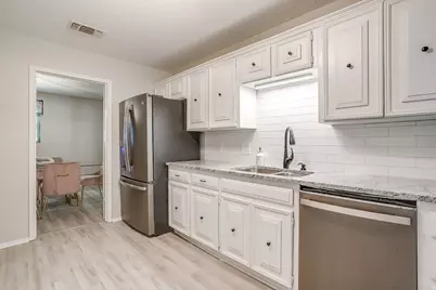 400 Mountain Valley Boulevard, Joshua, TX 76058 - Photo 11
