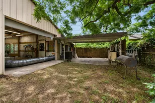 623 N Bowen Rd, Arlington, TX 76012 - Photo 35