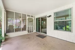 623 N Bowen Rd, Arlington, TX 76012 - Photo 21
