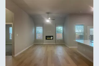 400 Stone Hollow Drive, Ferris, TX 75125 - Photo 9