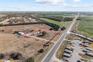 10492 US Hwy 69, Whitewright, TX 75491 - Photo 7