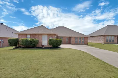 1800 Buena Vista Drive, Denton, TX 76210 - Photo 1