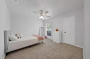 1800 Buena Vista Dr, Denton, TX 76210 - Photo 23