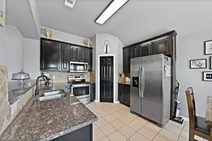 1800 Buena Vista Dr, Denton, TX 76210 - Photo 13
