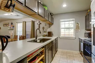 4820 Fellows Ln, Dallas, TX 75216 - Photo 9