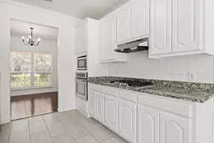 15701 Wyoming Dr, Frisco, TX 75035 - Photo 9