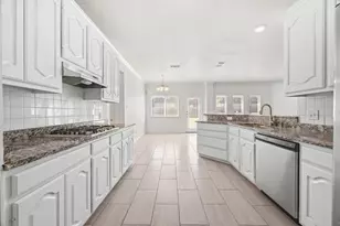 15701 Wyoming Dr, Frisco, TX 75035 - Photo 13